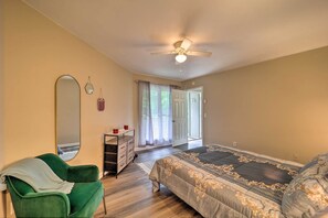 Interior - Banner Elk Condo ~ 4 Mi to Sugar Mountain Resort! (Banner Elk)