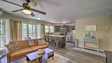 شقة (3 Bedrooms) | المنشأة من الداخل