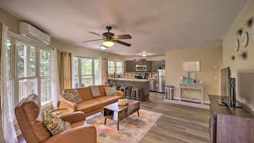 Apartment (3 Bedrooms) | Front of property