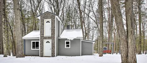House (2 Bedrooms) | Front of property