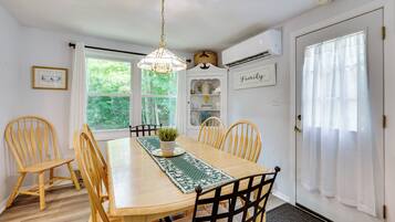 House (3 Bedrooms) | Bahagian dalam