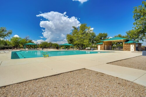 Sahuarita Retreat w/ Grill ~ 24 Mi to Tucson!