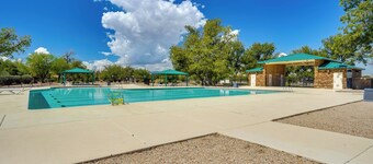 Sahuarita Retreat w/ Grill ~ 24 Mi to Tucson!