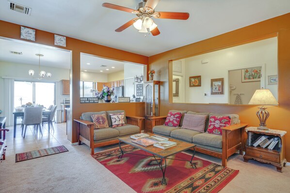 House (3 Bedrooms) | Front of property