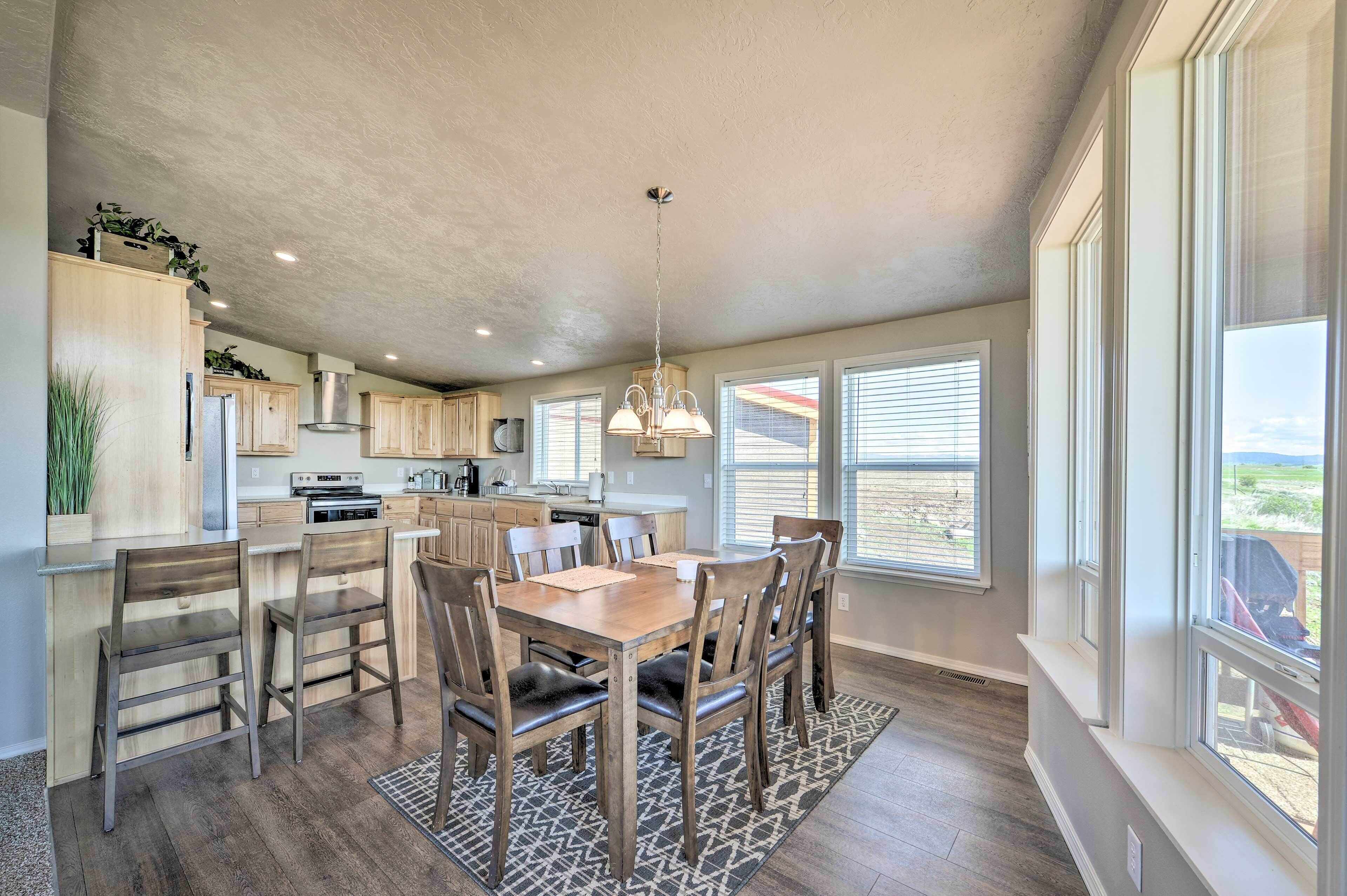 المنشأة من الداخل