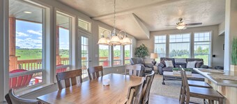Griffel River Ranch w/ Views - An Anglers Dream!