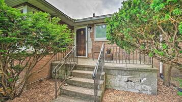 House (3 Bedrooms) | Bahagian dalam