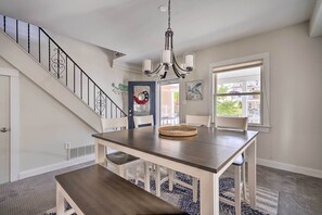 Apartment (4 Bedrooms) | Interior - Charming Ocean City Townhome: Walk to Beach! (Ocean City)
