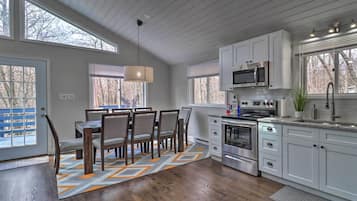 House (3 Bedrooms) | Bahagian dalam