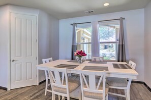 Dining - Palm Desert Villa w/ Private Backyard Oasis! (Palm Desert)