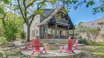 House (4 Bedrooms) | Front of property