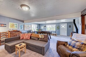 House (3 Bedrooms) | Interior - 4 Mi to Rocky Moutain Nat'l Park: Grand Lake Home! (Grand Lake)