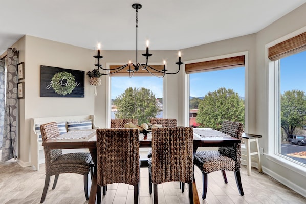 Apartment (2 Bedrooms) | Front of property