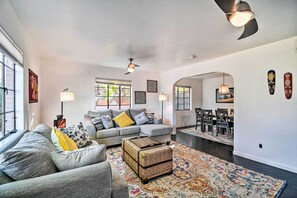 House (2 Bedrooms) | Interior - Sun-lit Phoenix Gem: Backyard Entertainment Patio! (Phoenix)