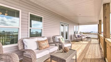 Rumah (6 Bedrooms) | Interior