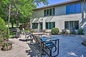 House (3 Bedrooms) | Interior - Southeast Michigan Escape ~ 3 Mi to Adrian! (Adrian)