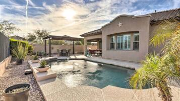 House (3 Bedrooms) | Front of property