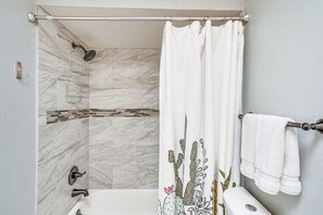 Interior - 'bear Canyon Casa' - Tucson Home Base w/ Mtn Views (Tucson)