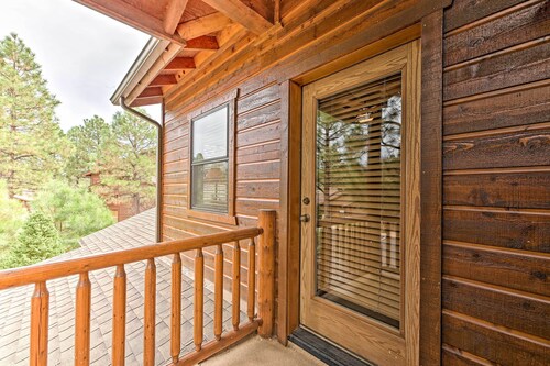 < 1 Mi to Torreon Golf Club: Show Low Condo