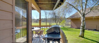 Schuss Mountain Resort Condo: Steps to Golf!