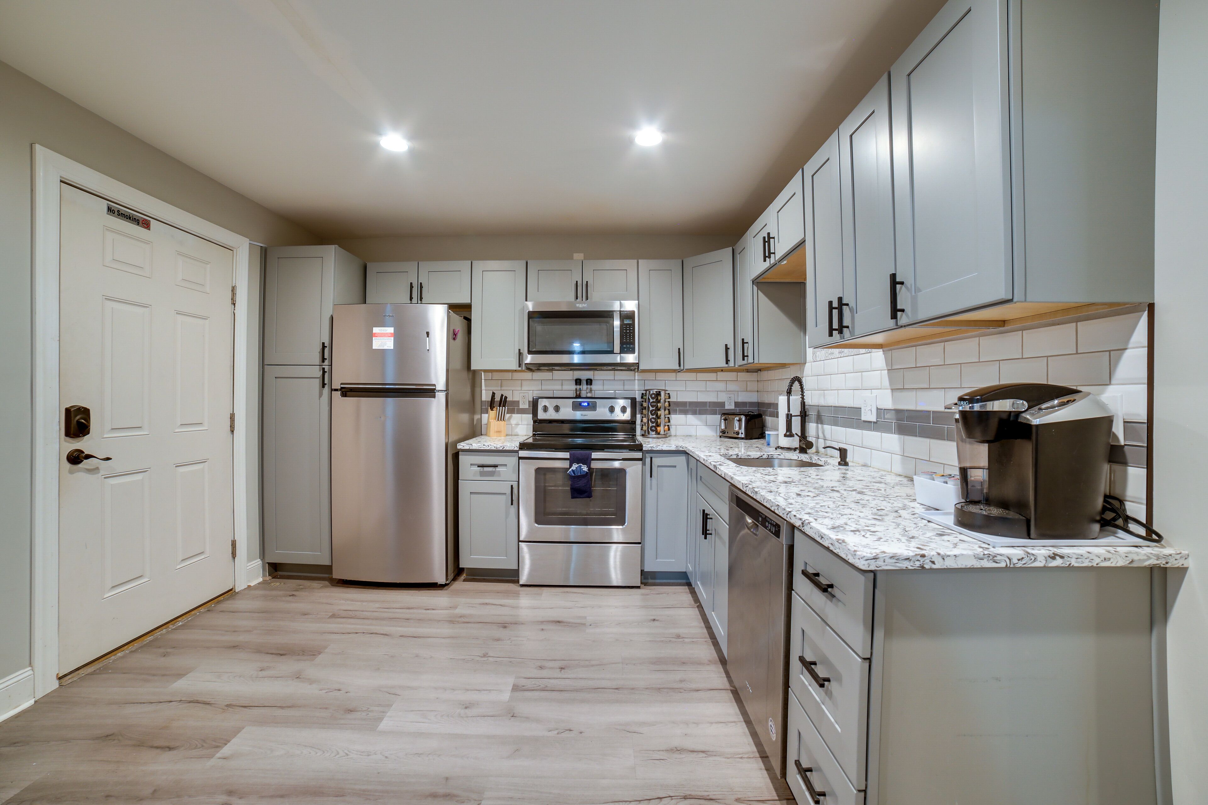 Microwave, oven, stovetop, dishwasher