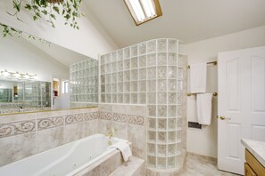 House (5 Bedrooms) | Interior - Sauna, Deck & Fire Pit: 'rocking Horse Ranch' (Payson)