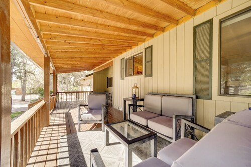 Sauna, Deck & Fire Pit: 'rocking Horse Ranch'