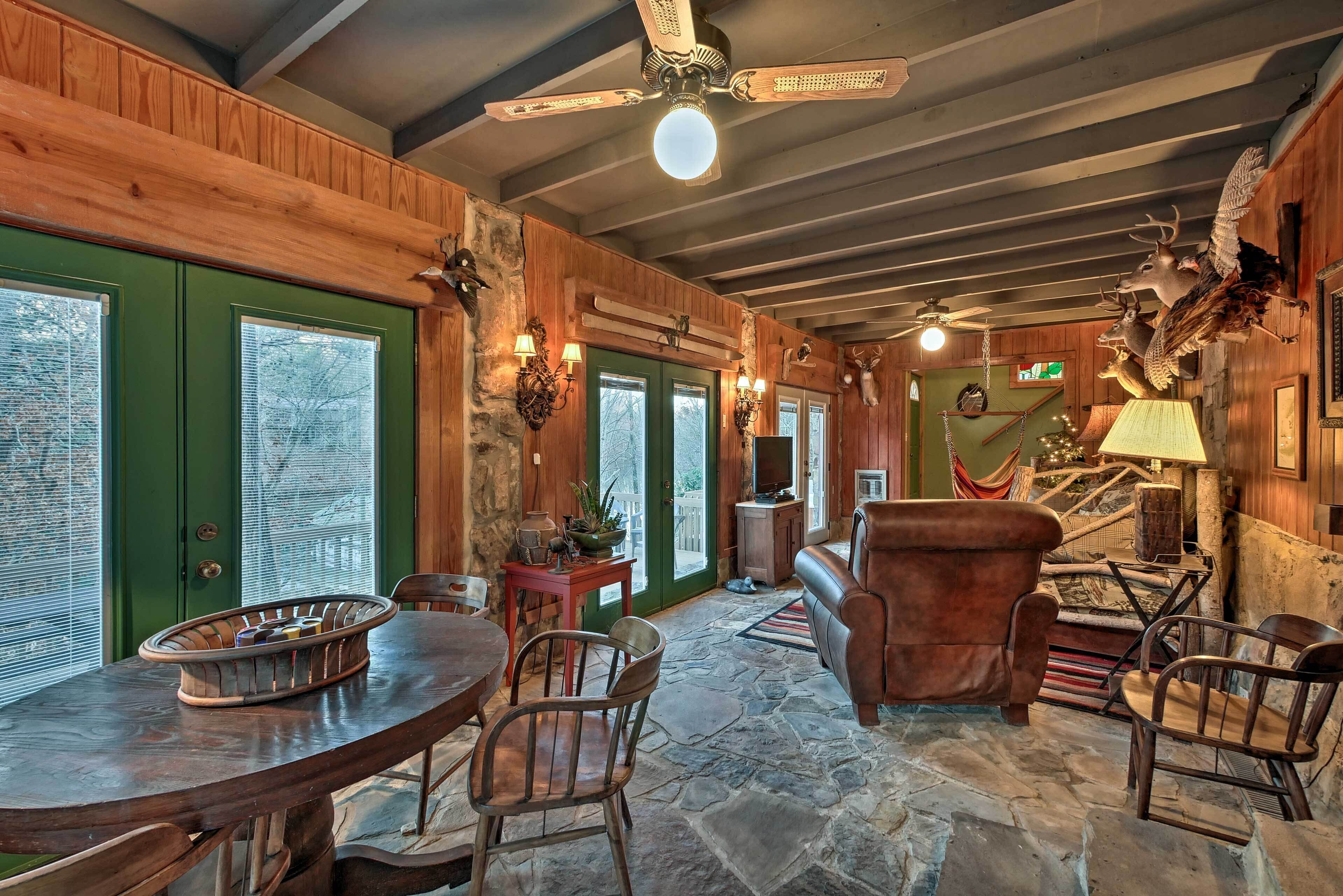 Rumah (4 Bedrooms) | Interior