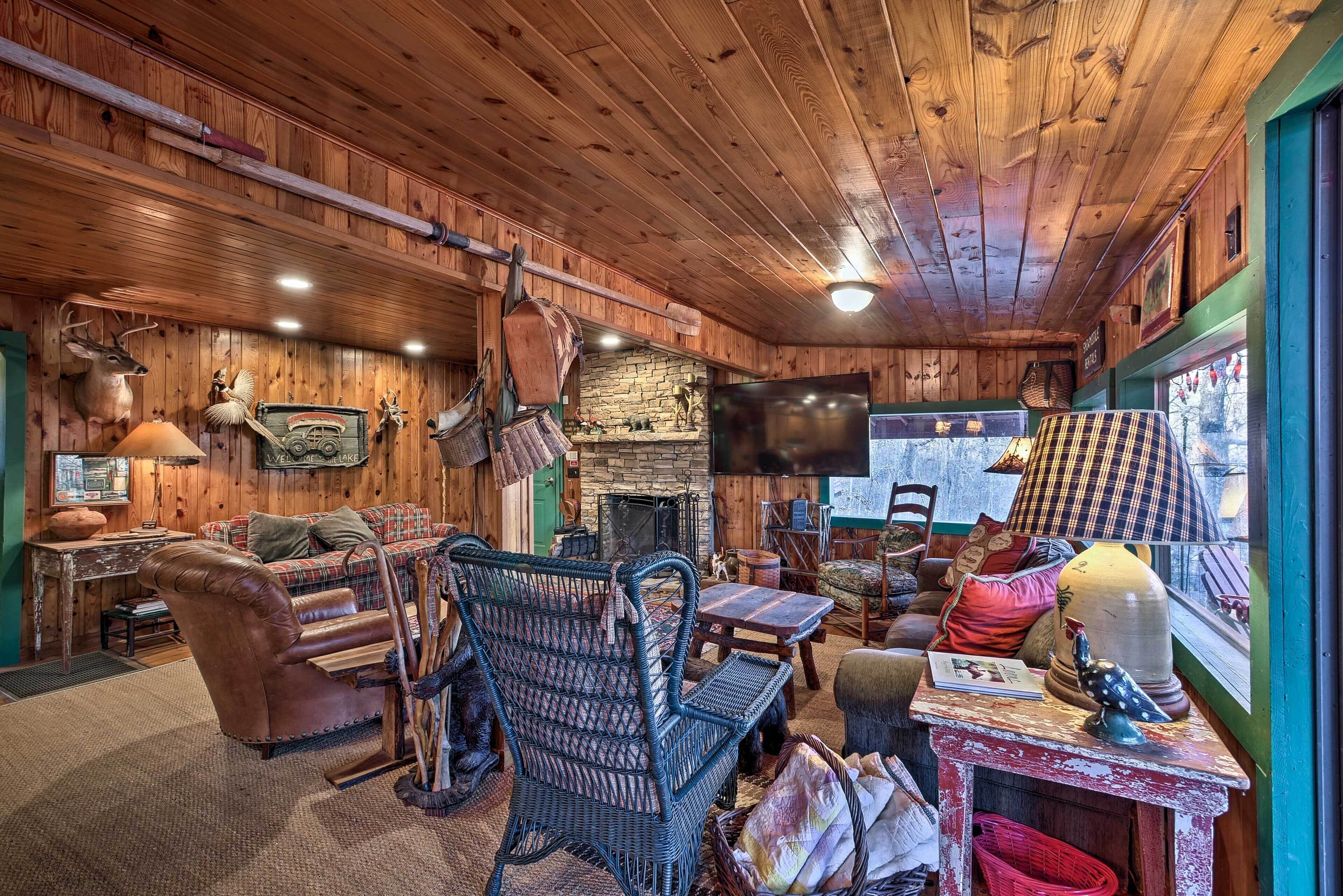 House (4 Bedrooms) | Interior