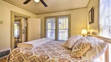 Rumah (2 Bedrooms) | Interior