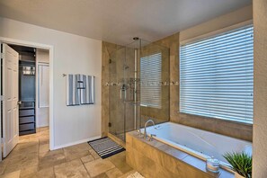 House (4 Bedrooms) | Interior - 3 Mi to Westgate: Desert Home w/ Hot Tub in Peoria (Peoria)