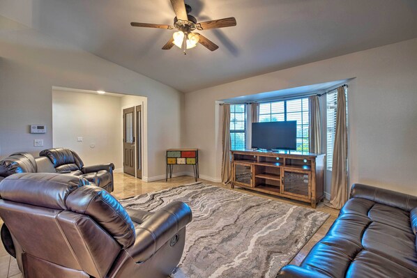 House (4 Bedrooms) | Interior - 3 Mi to Westgate: Desert Home w/ Hot Tub in Peoria (Peoria)