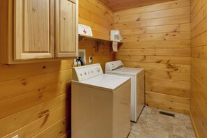 Talo (2 Bedrooms) | Sisätilat