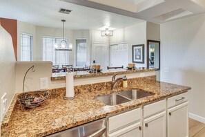 อพาร์ทเมนท์ (3 Bedrooms) | ภายใน