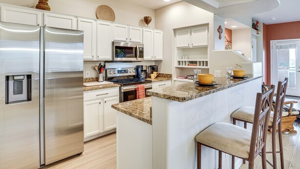Unclassified image, 1 of 32, button - Oro Valley Condo - Nearby Golf & Hiking! (Oro Valley)