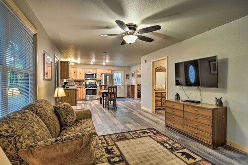 Pet-friendly Petoskey Area Cabin, Walk to River!