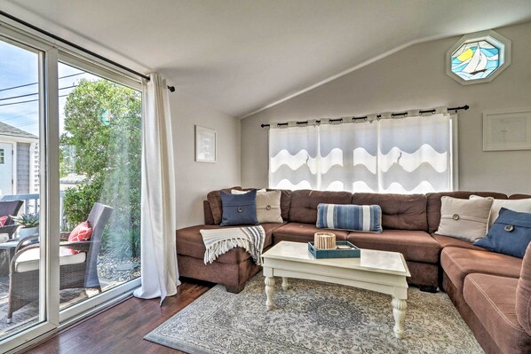 Cottage (2 Bedrooms) | Interior - Beachy Lavallette Cottage w/ Outdoor Shower, Patio (Lavallette)