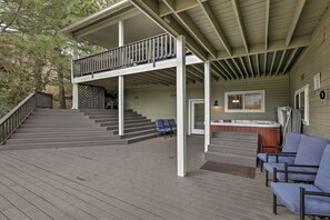 House (4 Bedrooms) | Interior - Upscale Flagstaff Home w/ Hot Tub & Mountain Views (Flagstaff)