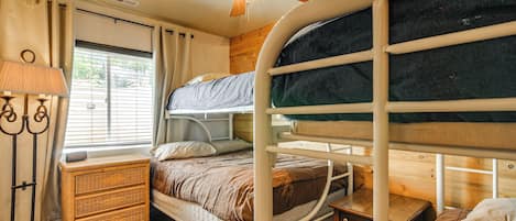 Talo (4 Bedrooms) | Sisätilat