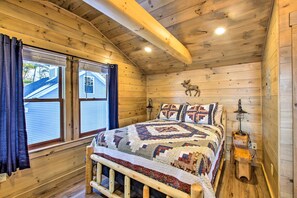 Apartment (0 Bedroom) | Interior - Sebago Lake Haven: Water Views, Steps to Shoreline (Sebago)