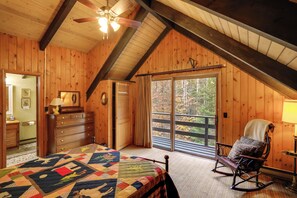 House (5 Bedrooms) | Interior - Community Perks: Retreat w/ Thirteenth Lake Access (North River)