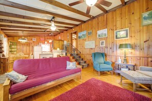 Cottage (2 Bedrooms) | Interior - 'the Red Loft' Candler Cottage Near Hiking Trails! (Candler)