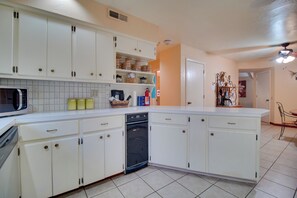 Casa (2 Bedrooms) | Interior