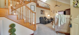 Tahlequah Duplex w/ Screened-in Porch & Fire Pit!