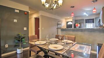 Apartment (2 Bedrooms) | Interior