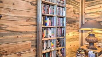 House (1 Bedroom) | Interior