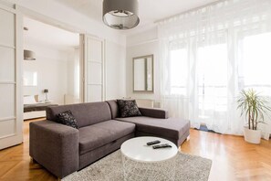 Apartment | Living area