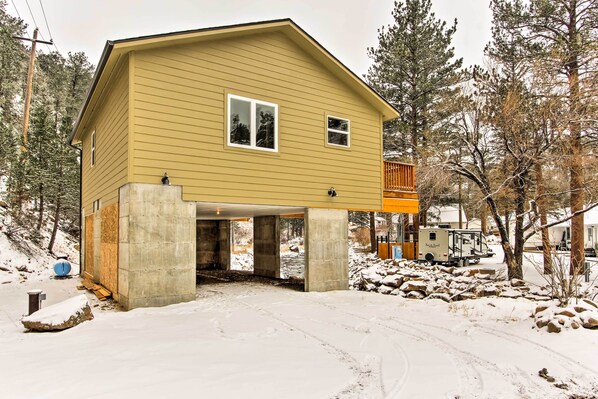 House (2 Bedrooms) | Interior - Drake Home on Big Thompson River - 3 Mi. to Estes! (Drake)