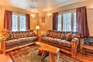 House (2 Bedrooms) | Interior