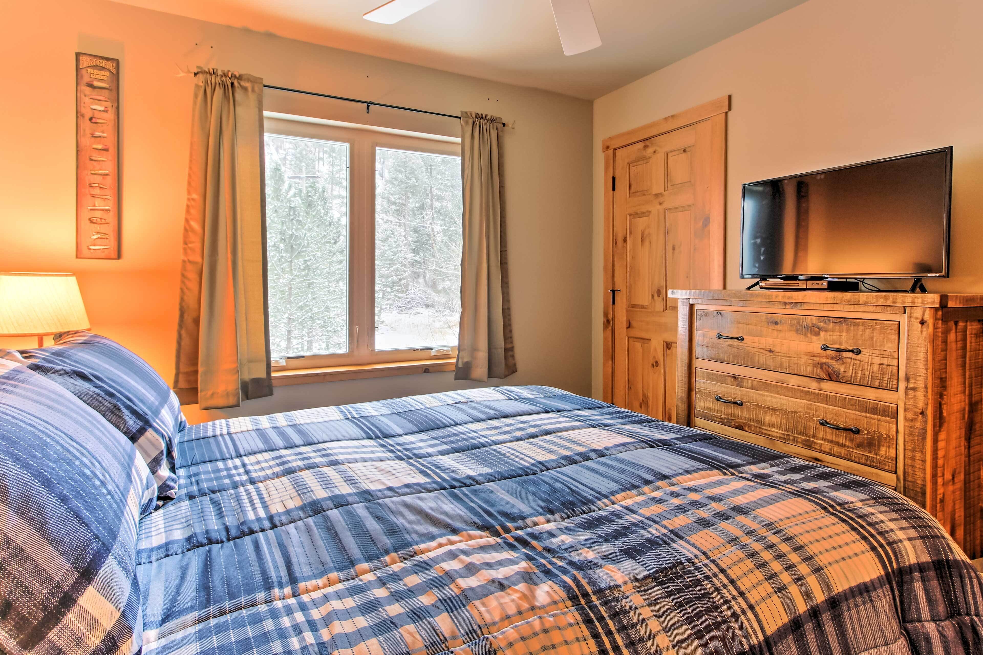 House (2 Bedrooms) | Interior